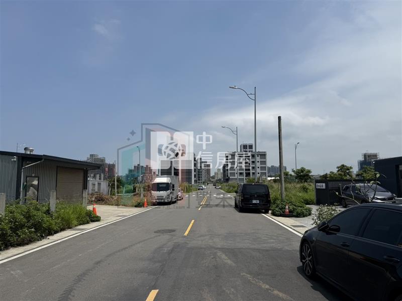 【豐禾】草漯稀有大面寬建地建商首選(三單元)房屋室內格局與周邊環境