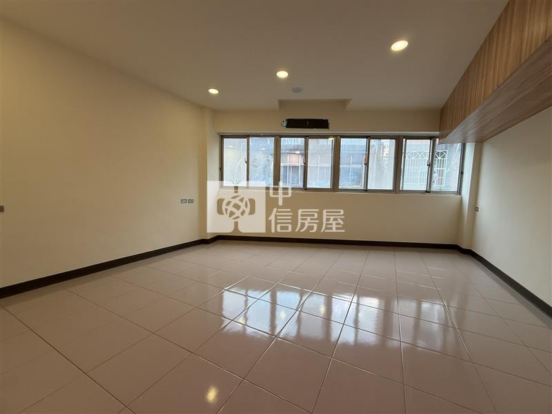【安家】中壢SOGO百貨旁透天臨8米房屋室內格局與周邊環境