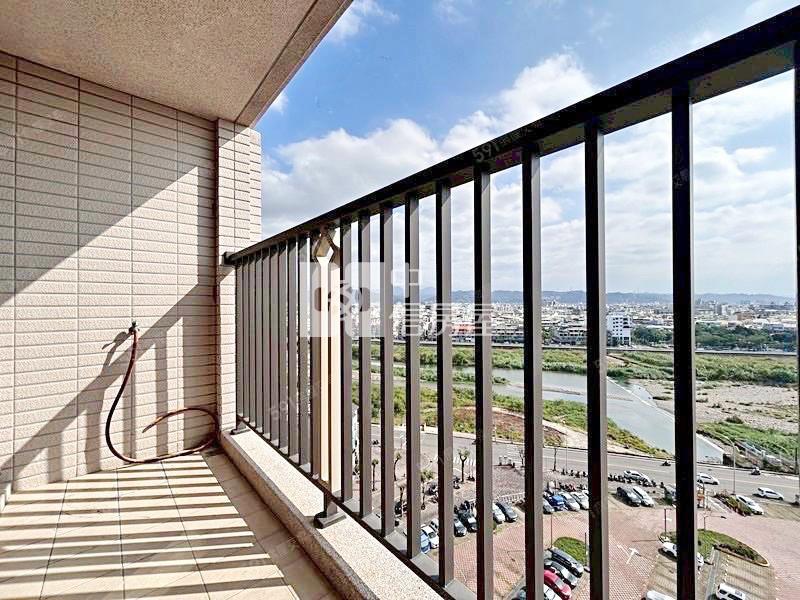 大里景川匯四房平車房屋室內格局與周邊環境