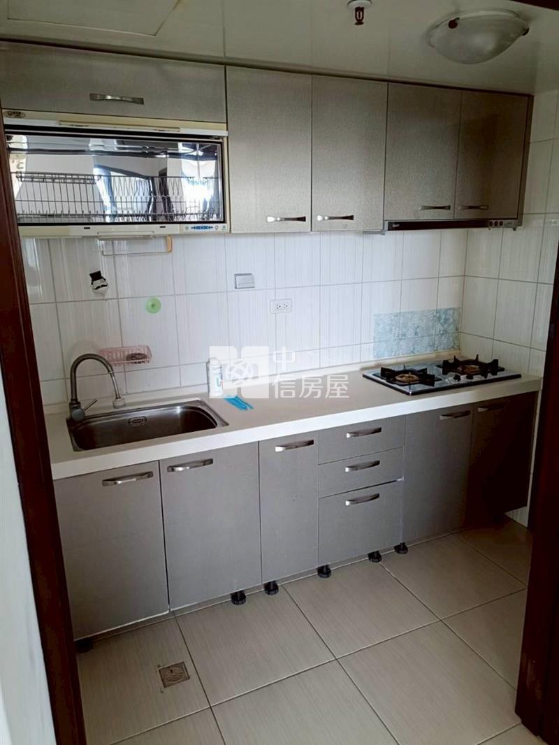 內壢後站鼎藏景觀兩房房屋室內格局與周邊環境