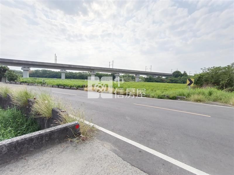 新市橋頭都內農地近南科園區房屋室內格局與周邊環境
