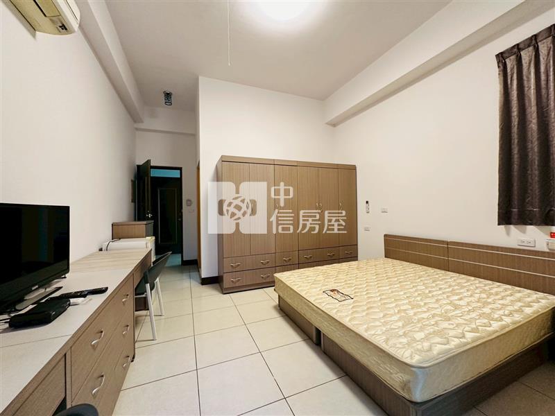 逢甲商圈12期大地坪整棟電梯透套房屋室內格局與周邊環境