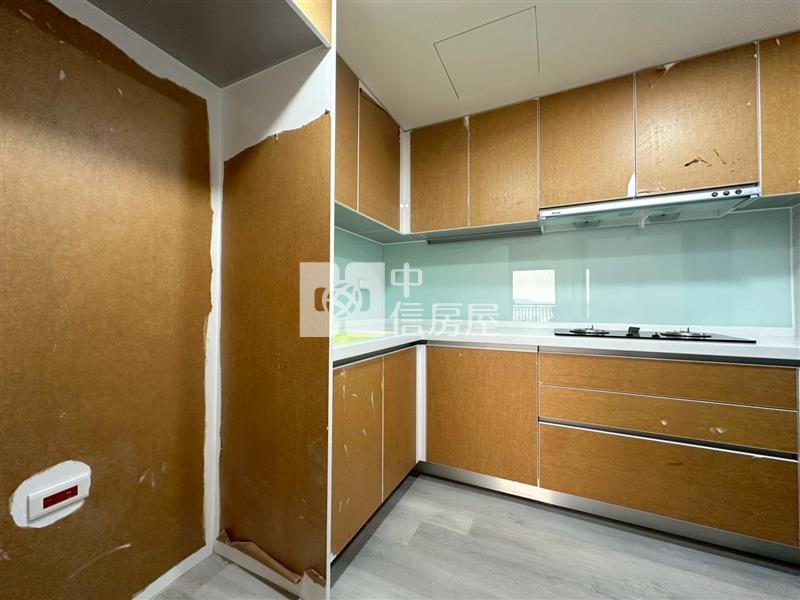 平轉!市鎮之櫻次頂樓三房平車視野戶房屋室內格局與周邊環境
