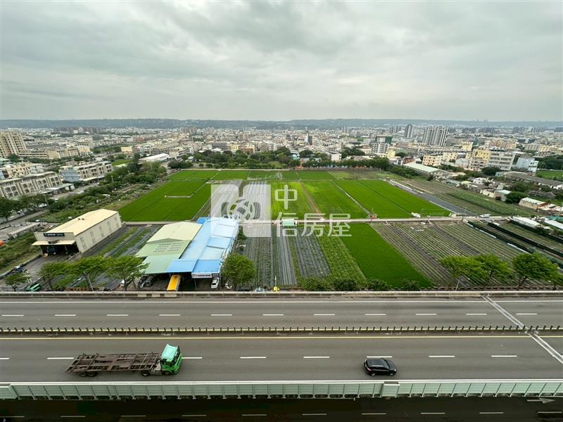 平轉!市鎮之櫻次頂樓三房平車視野戶房屋室內格局與周邊環境