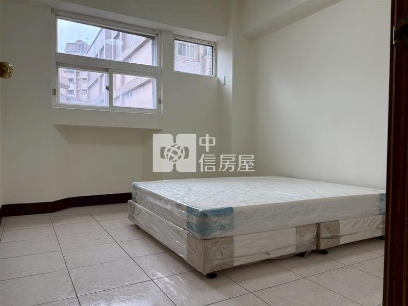 比佛利整新2+1房車房屋室內格局與周邊環境