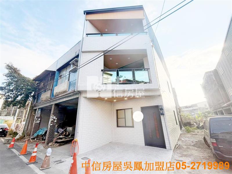 和興國小邊間車庫美別墅房屋室內格局與周邊環境
