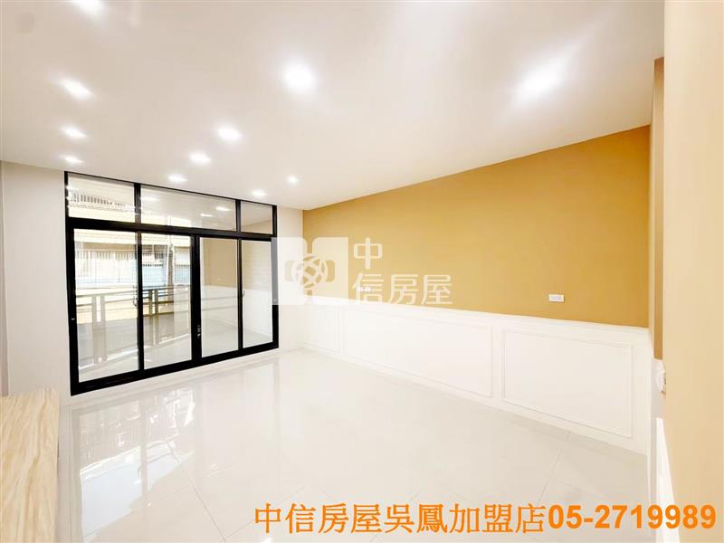 和興國小邊間車庫美別墅房屋室內格局與周邊環境