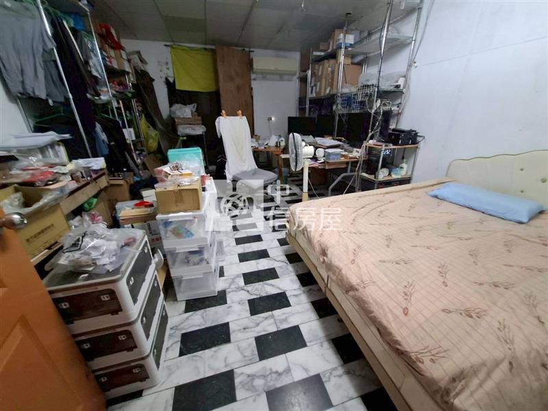 安南區本原街大地坪透天房屋室內格局與周邊環境