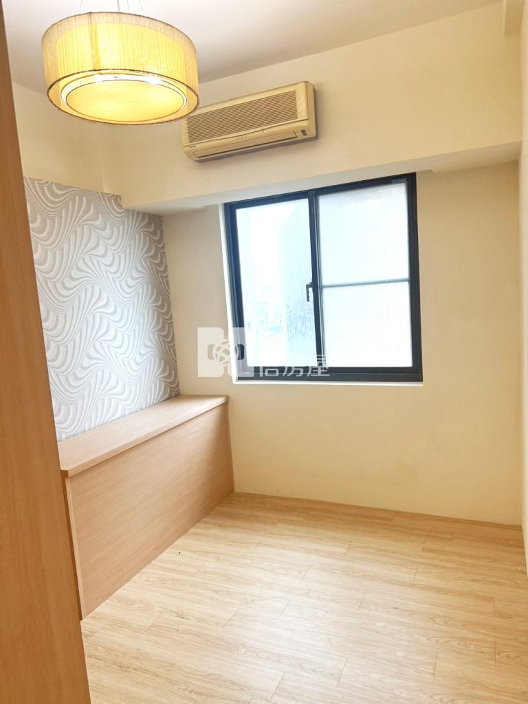 【新世紀】內壢交流道戀戀歐洲3房車房屋室內格局與周邊環境