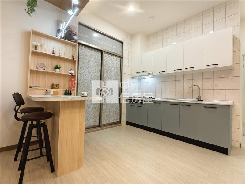 尖美東山河稀珍兩房美樓房屋室內格局與周邊環境