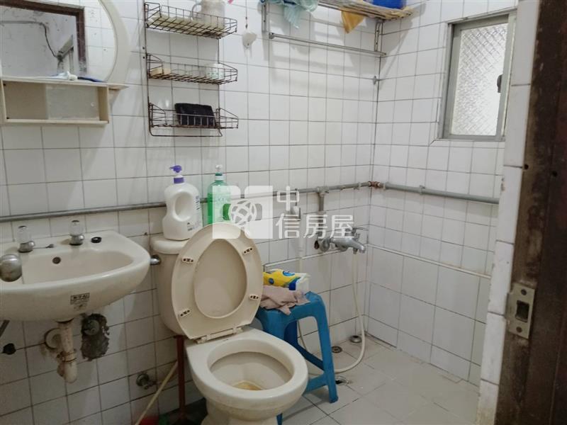 近九份子大地坪透天房屋室內格局與周邊環境