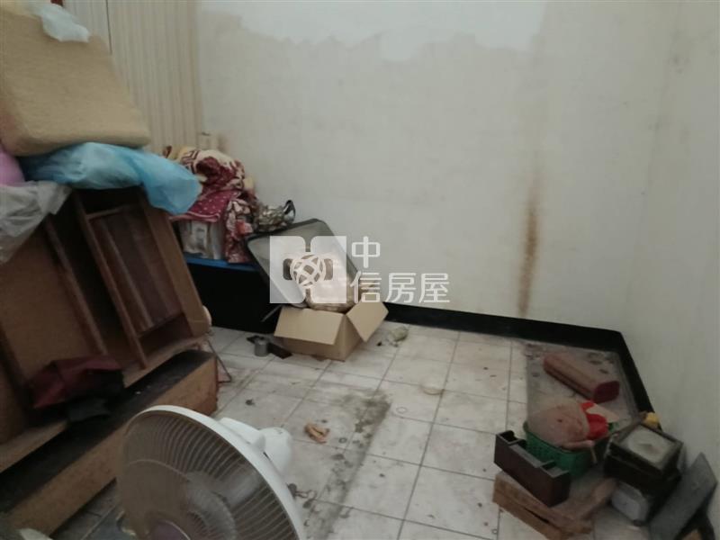 近九份子大地坪透天房屋室內格局與周邊環境