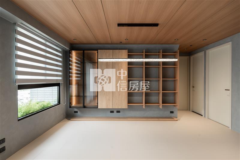 惠宇朗庭!百萬裝潢次頂兩房兩衛附平車房屋室內格局與周邊環境