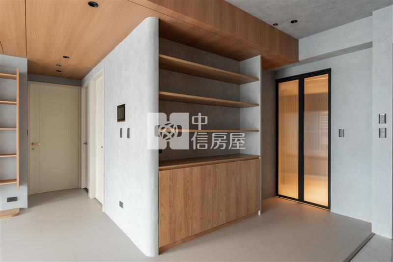 惠宇朗庭!百萬裝潢次頂兩房兩衛附平車房屋室內格局與周邊環境