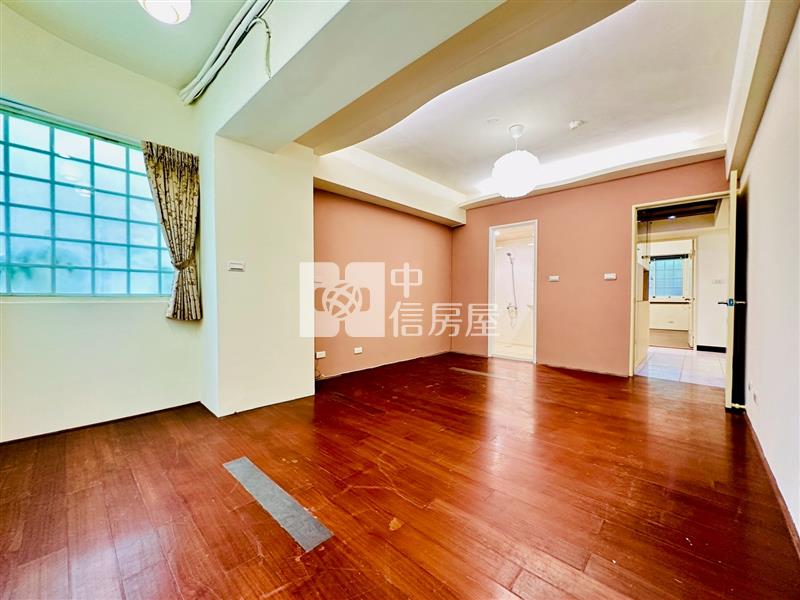 仁美國小九華貴族三房平車房屋室內格局與周邊環境