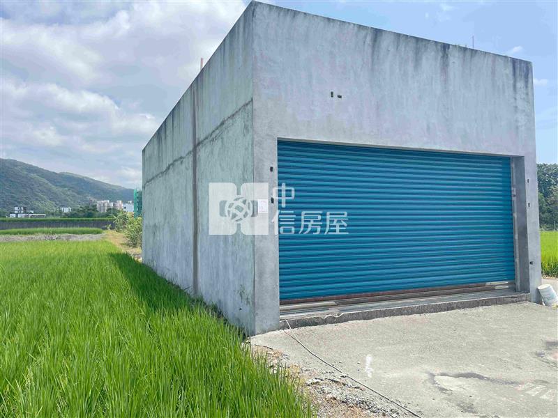 礁溪十六結挑高農業設施農地房屋室內格局與周邊環境