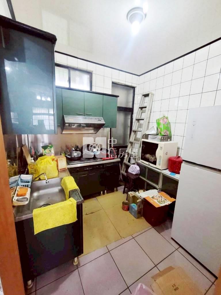 【新世紀】新屋高中低總價美透天(前院停車)房屋室內格局與周邊環境