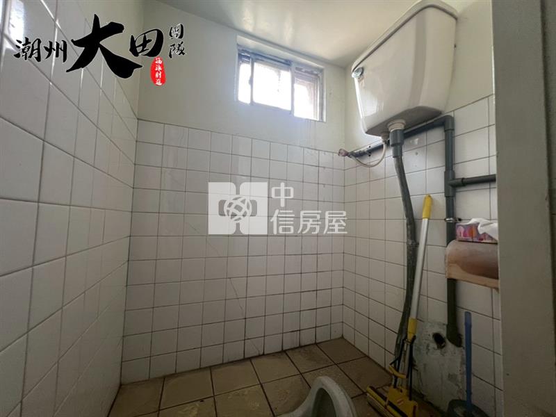 林邊中山路透天店面房屋室內格局與周邊環境