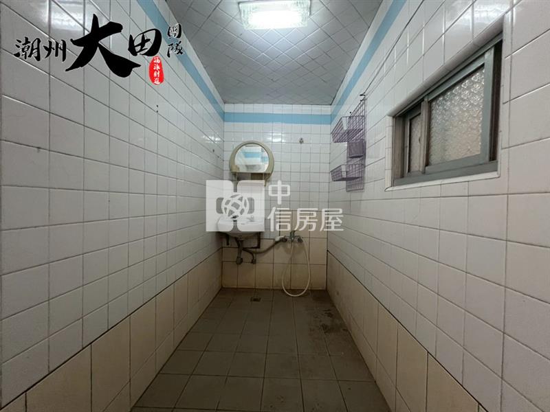 林邊中山路透天店面房屋室內格局與周邊環境