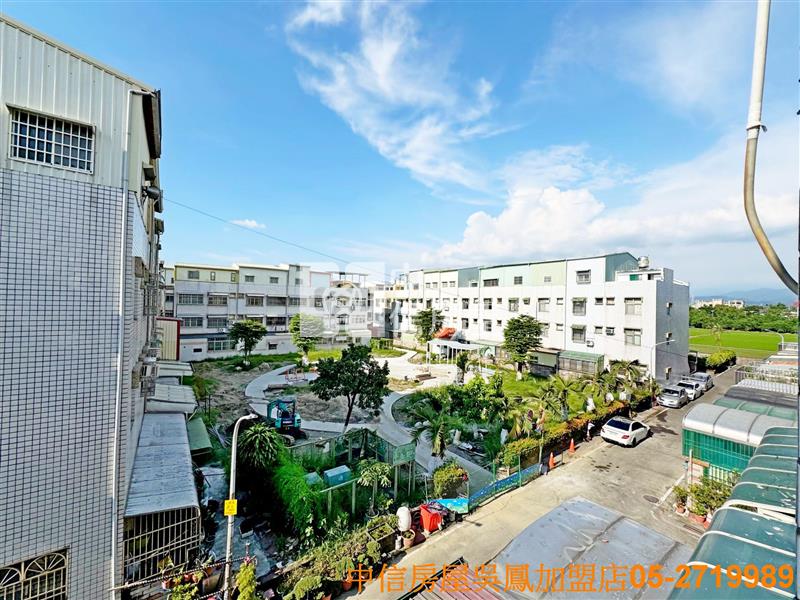 三和國小車庫別墅房屋室內格局與周邊環境