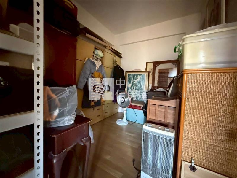 民雄大庭院邊間3車墅房屋室內格局與周邊環境