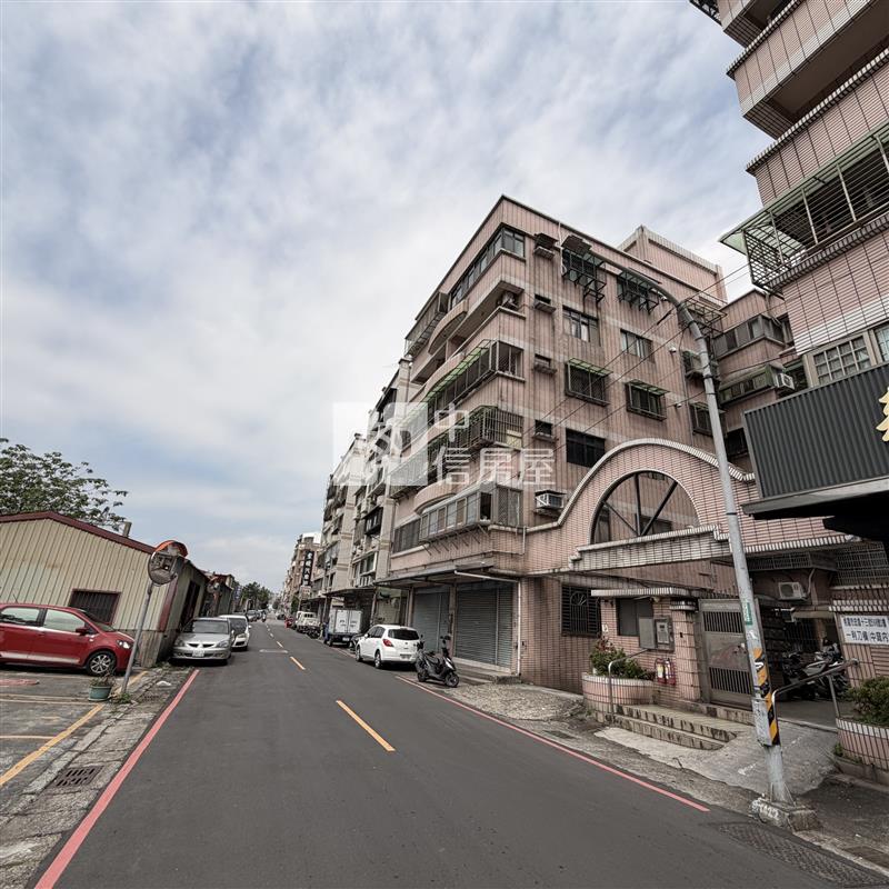 宏昌十三街華廈~雙陽台房屋室內格局與周邊環境