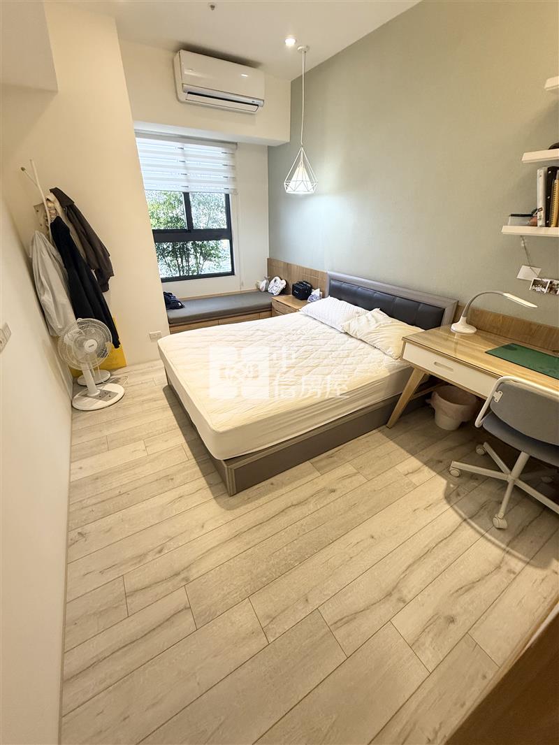 左營高樓景觀大坪數雙車豪邸房屋室內格局與周邊環境