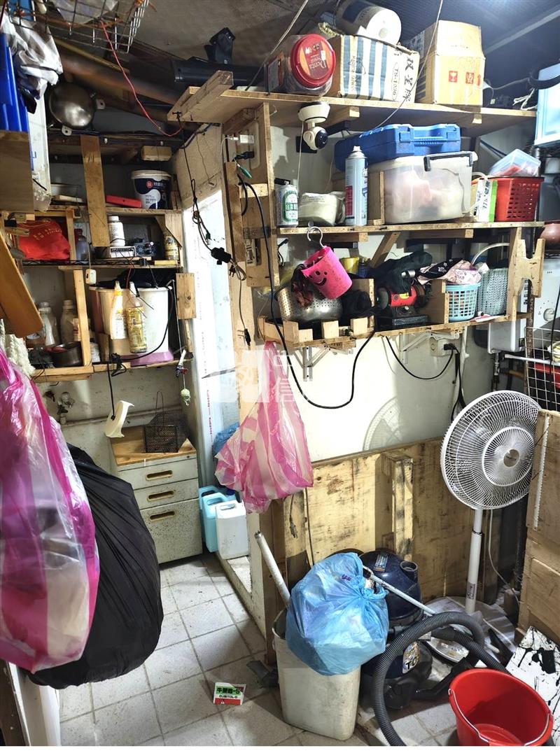 竹南勤富三層透天房屋室內格局與周邊環境