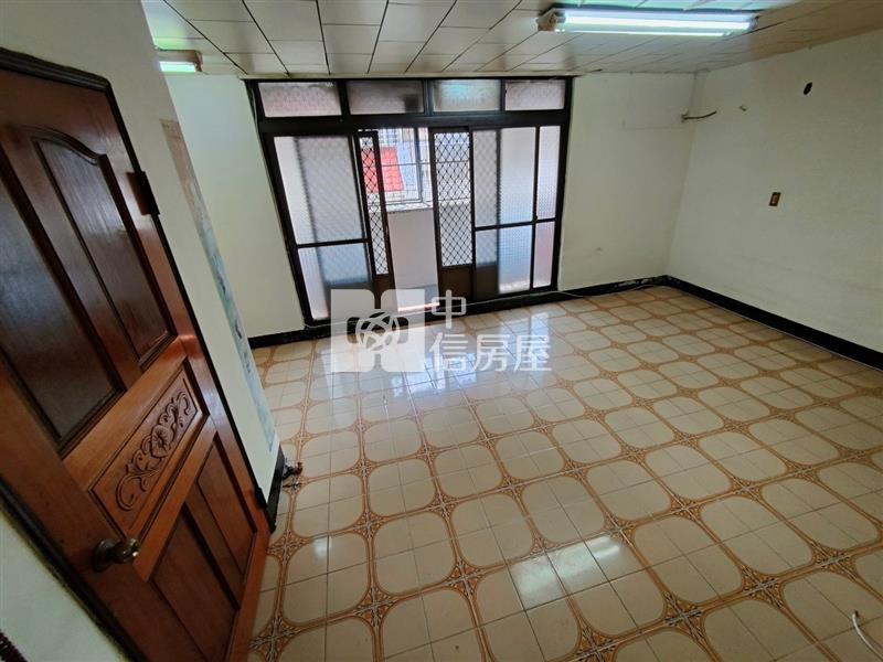 桃園愛國街美寓房屋室內格局與周邊環境