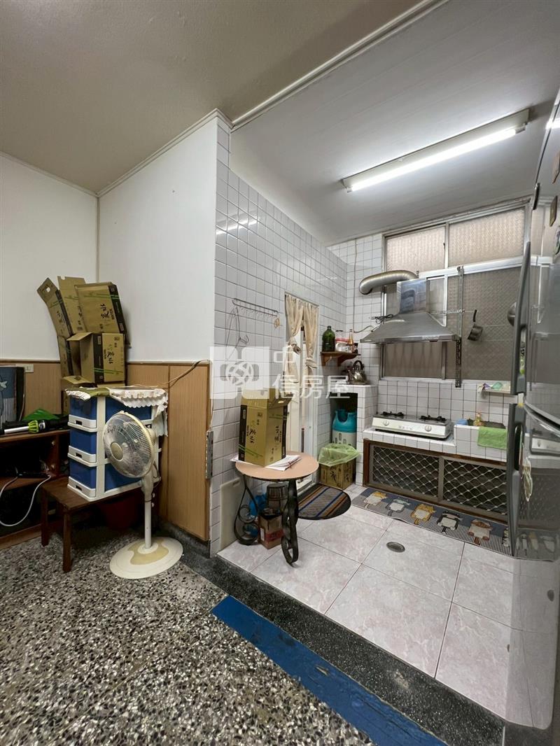 C1-71正市區溫馨透天房屋室內格局與周邊環境