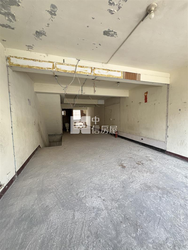 《晶顥團隊》南崁交流道透天房屋室內格局與周邊環境