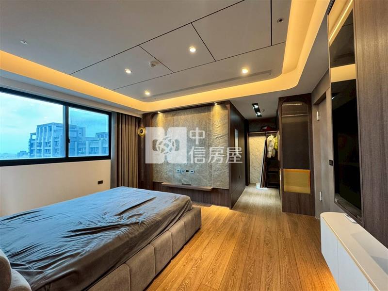 文華一品高樓層景觀三房平車房屋室內格局與周邊環境