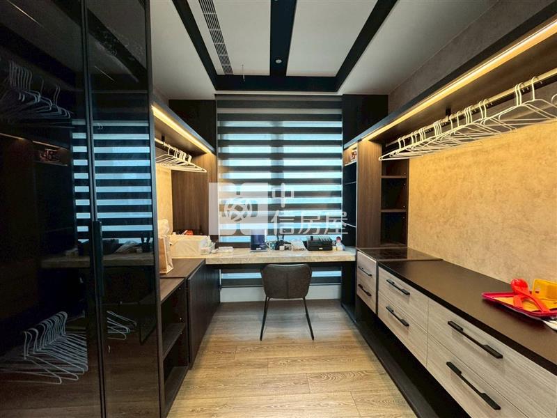文華一品高樓層景觀三房平車房屋室內格局與周邊環境