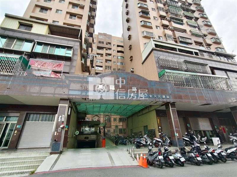大成國小景觀三房+車位房屋室內格局與周邊環境