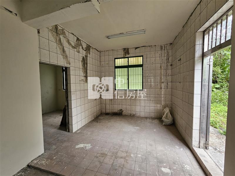 龍潭近石門邊間大面寬地坪房屋室內格局與周邊環境
