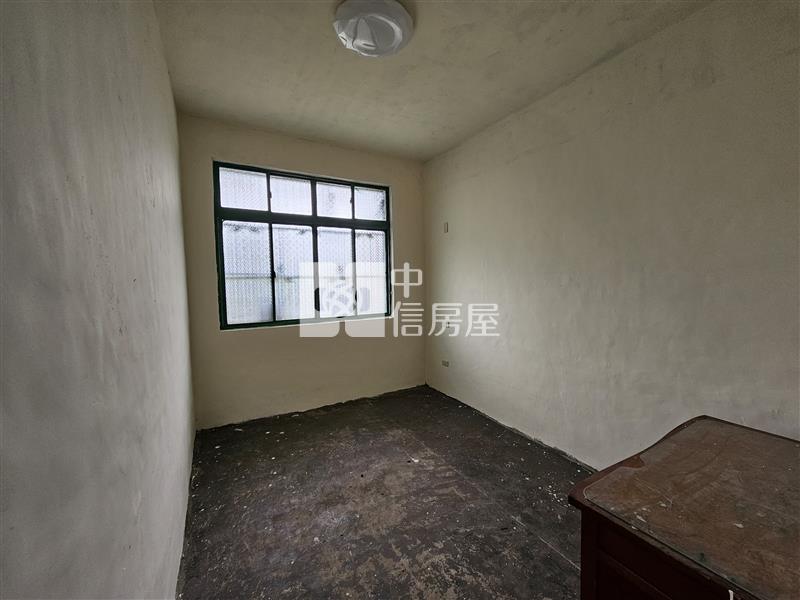 龍潭近石門邊間大面寬地坪房屋室內格局與周邊環境