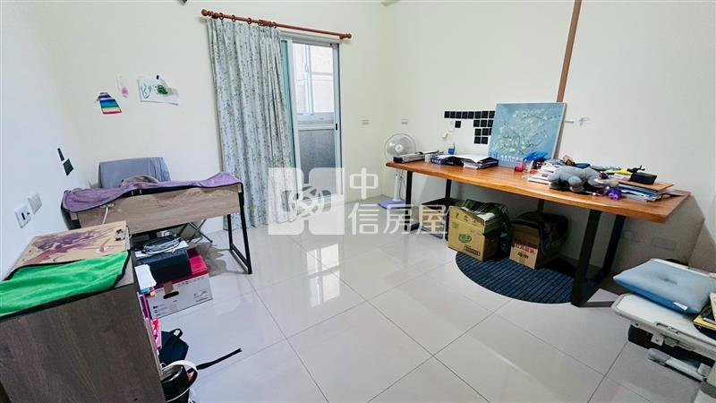 A1-45利嘉輕齡邊間美別墅(專任)房屋室內格局與周邊環境
