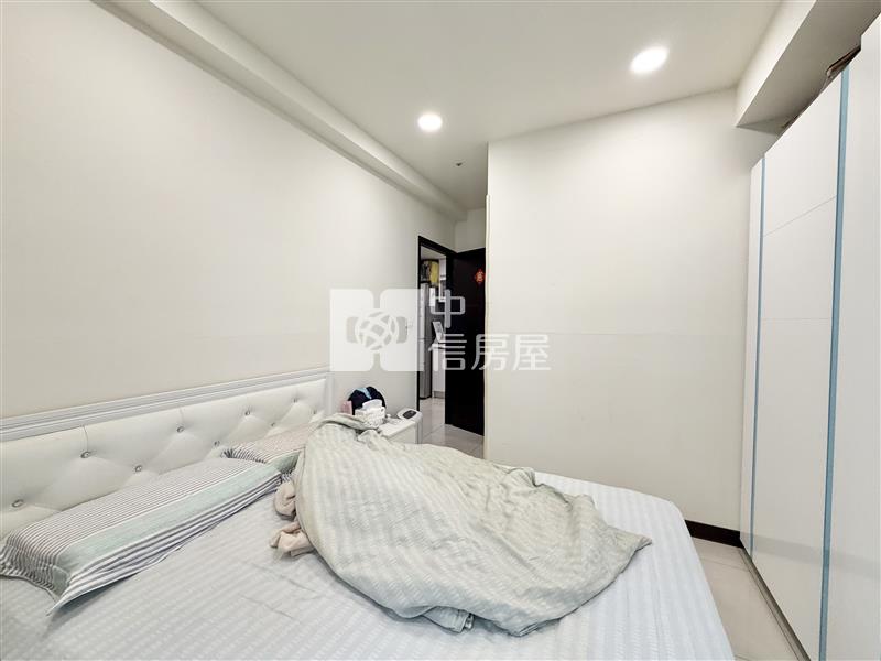 十二期邊間2房獨立平車房屋室內格局與周邊環境