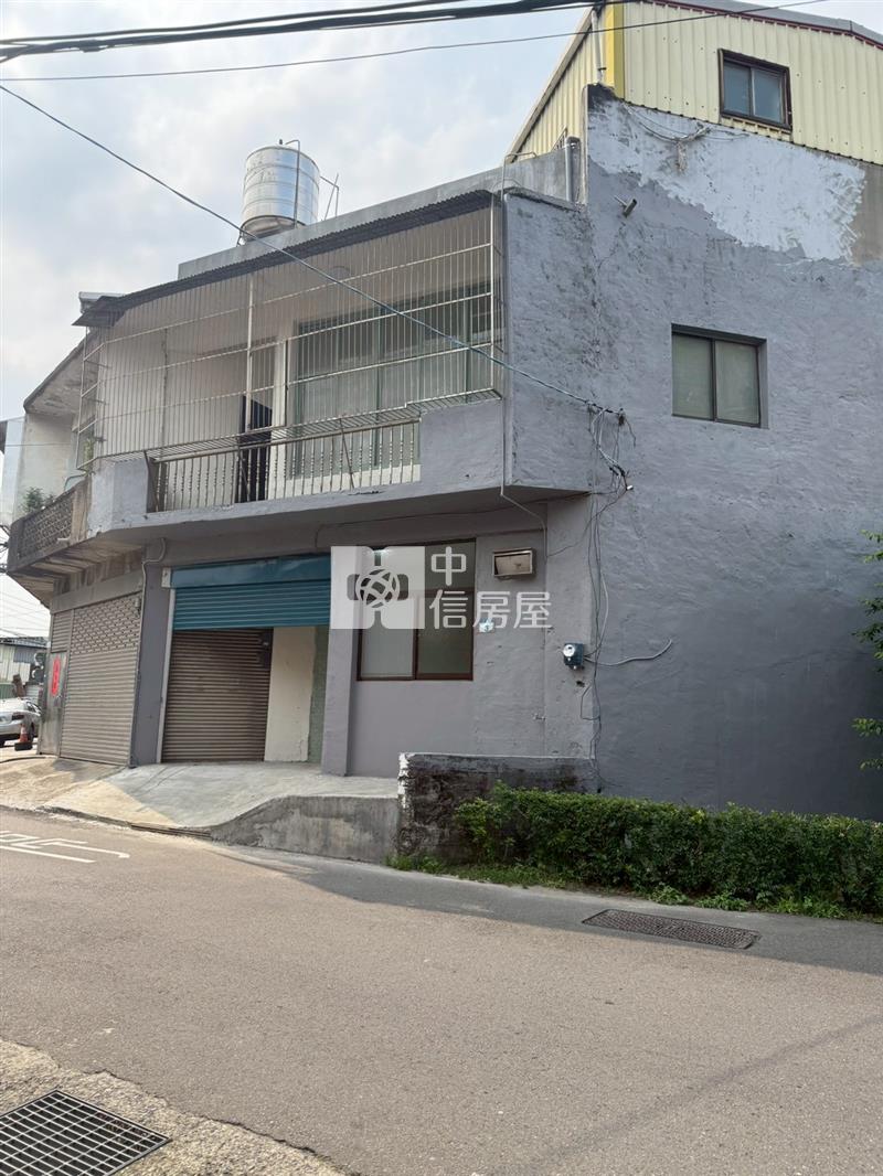 正義路透天房屋室內格局與周邊環境