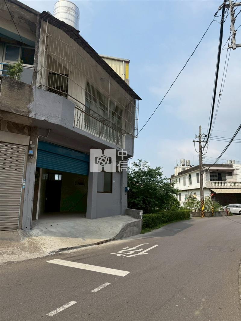 正義路透天房屋室內格局與周邊環境