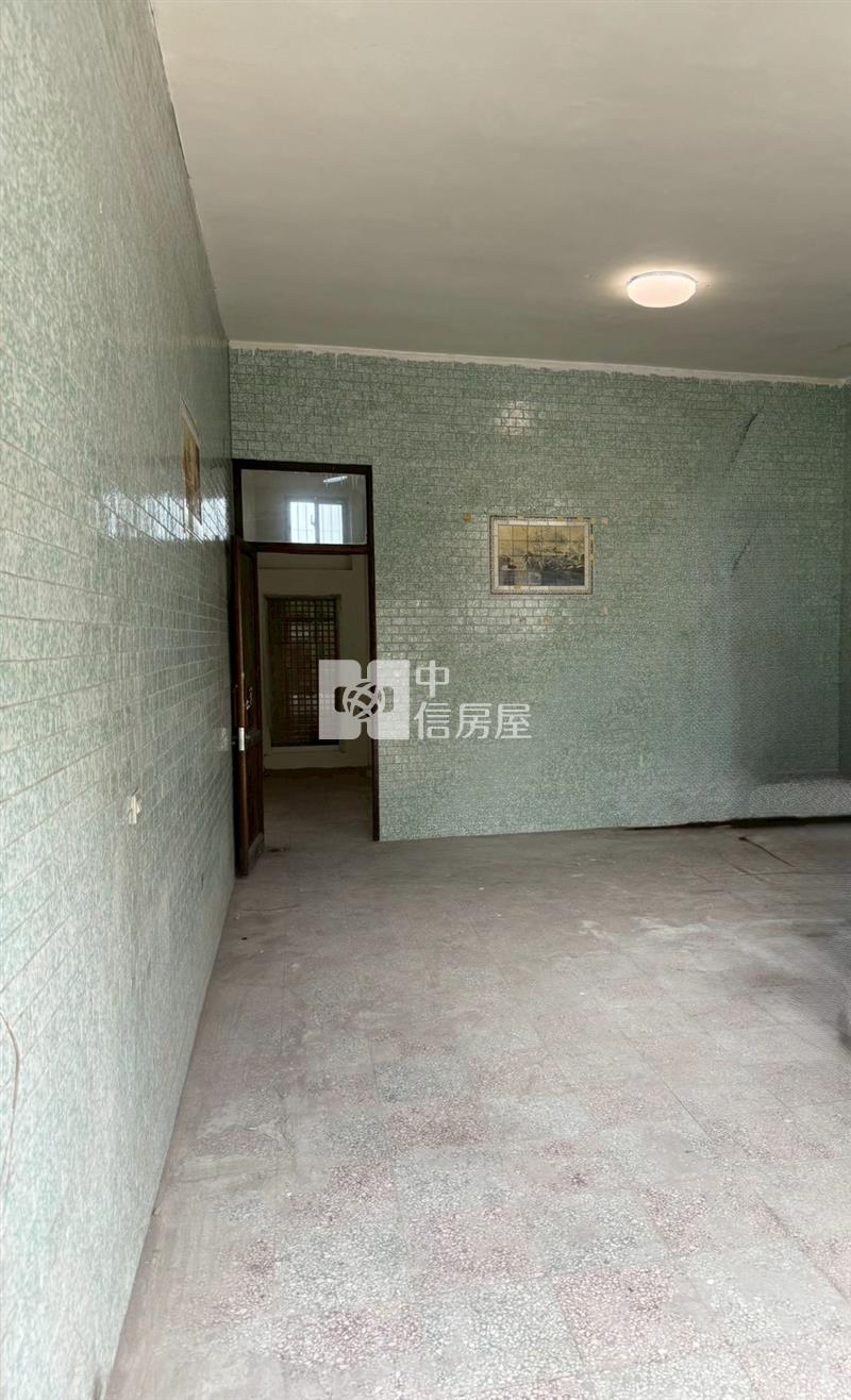 正義路透天房屋室內格局與周邊環境