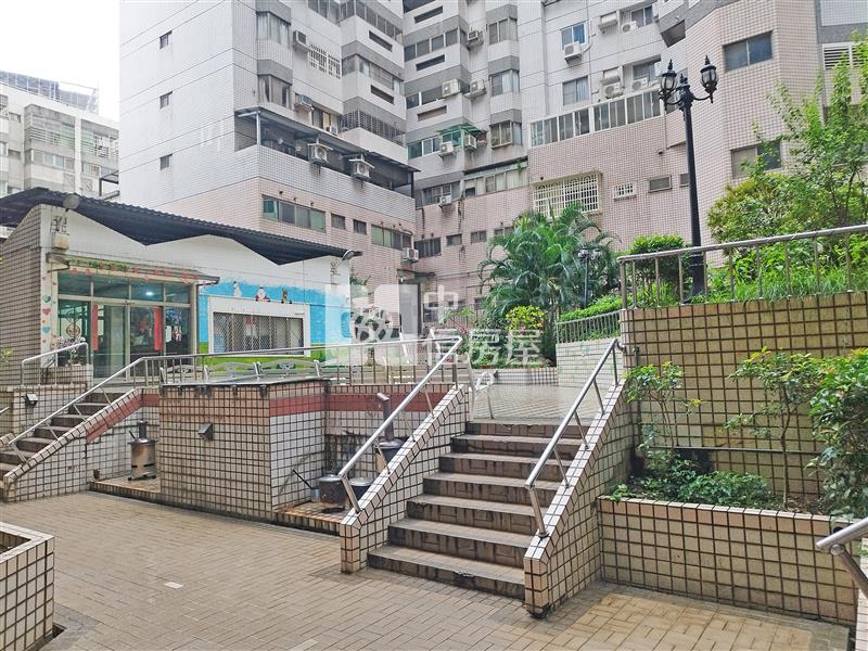 瑞聯天地F區高樓三房+車位房屋室內格局與周邊環境