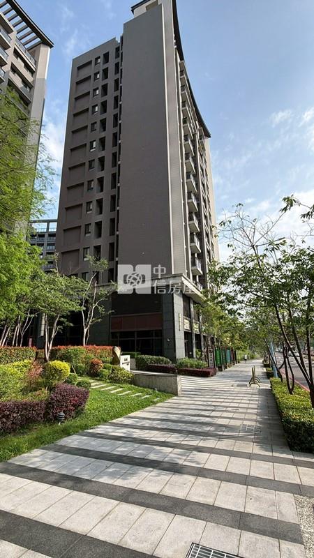 角間大面寬黃金樓店房屋室內格局與周邊環境