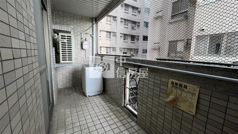 東山河3+1房平車房屋室內格局與周邊環境