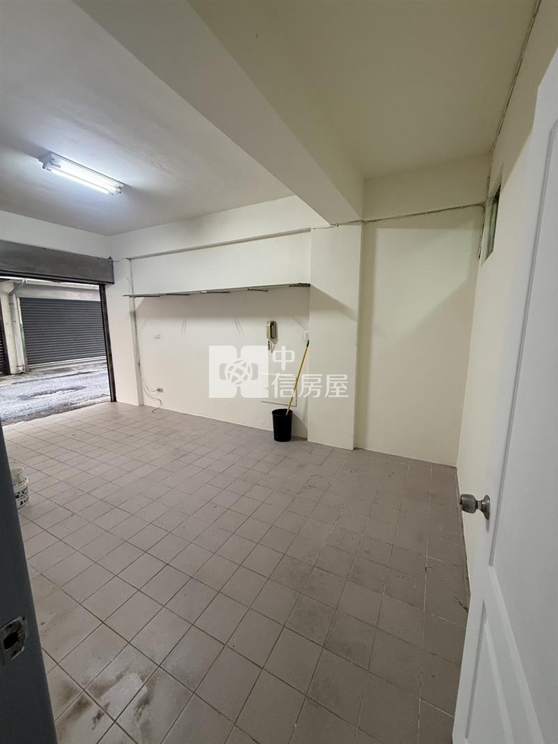 台南面寬車庫透天房屋室內格局與周邊環境