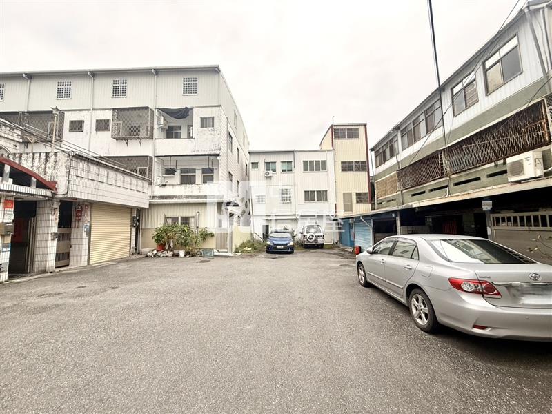 (專)花蓮吉安仁里大3房寧靜機能邊間透天房屋室內格局與周邊環境