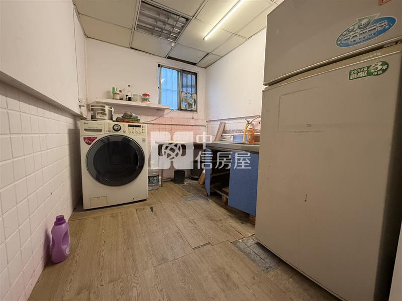 龍岡葡萄王低總店面房屋室內格局與周邊環境