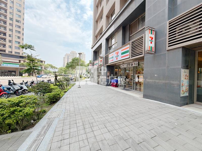 皇翔歡喜城｜7-11大面寬店王房屋室內格局與周邊環境