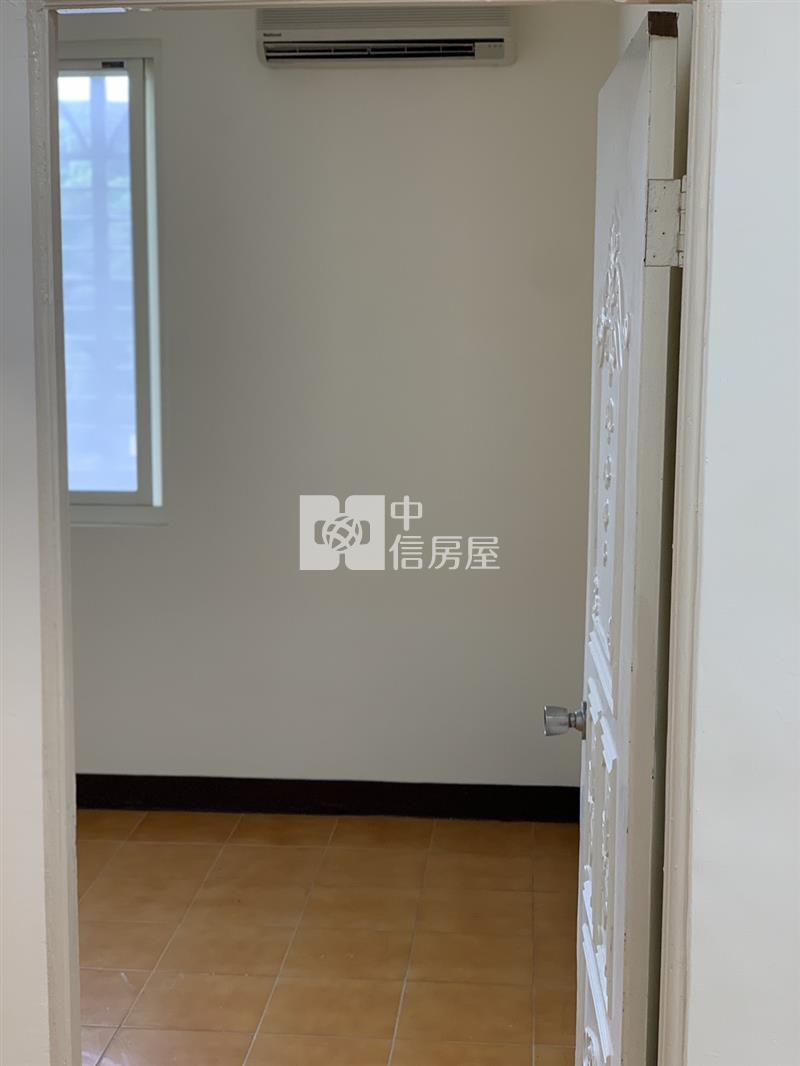 3面採光新裝潢房屋室內格局與周邊環境