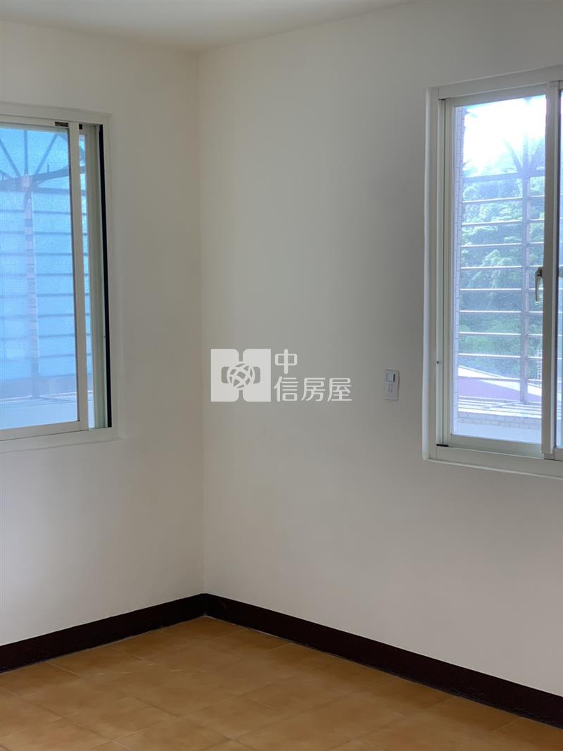 3面採光新裝潢房屋室內格局與周邊環境